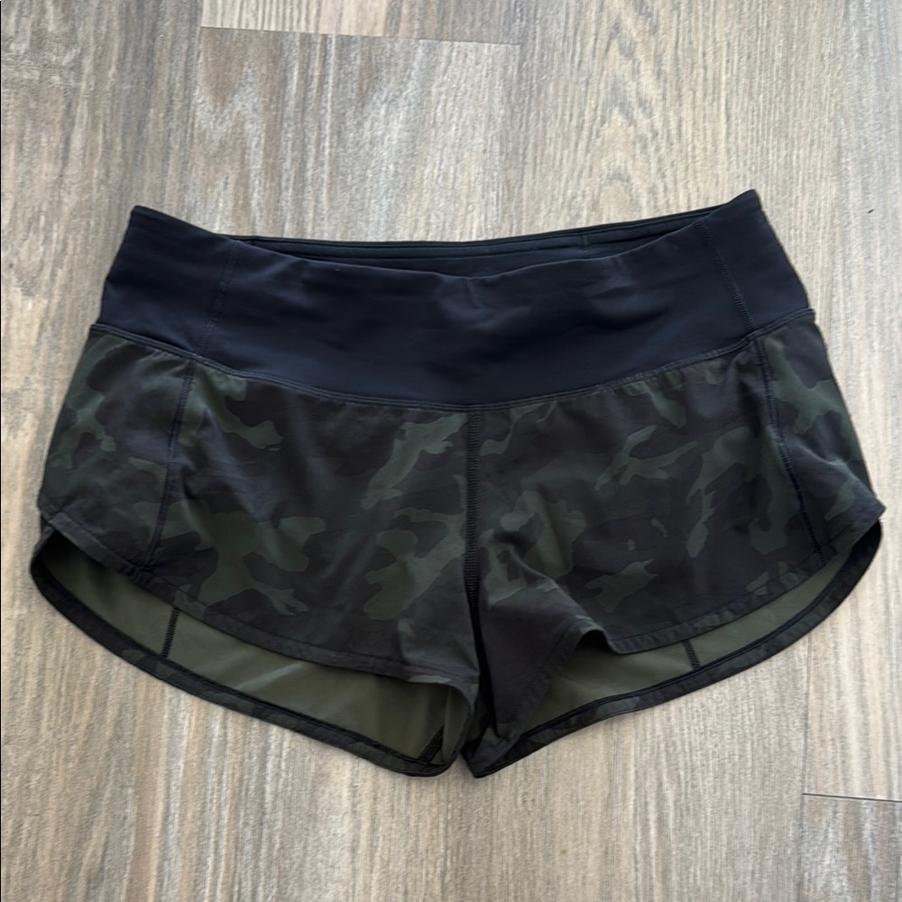 Lululemon Green Camo Speed Up Short